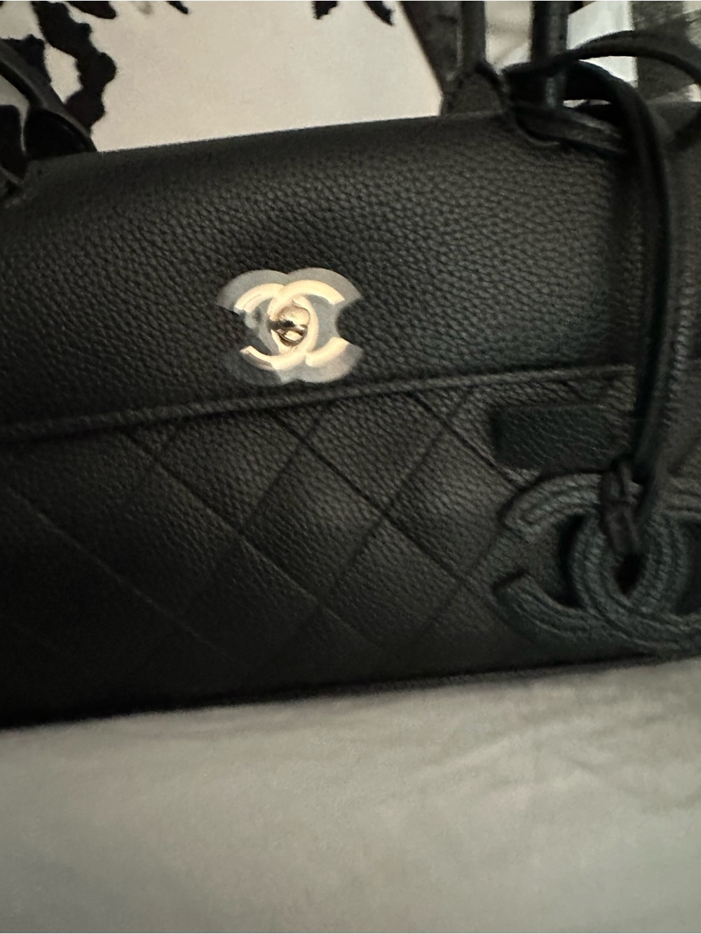 Black Quilted Women’s Shoulder Bag with extra strap - Picture 7 of 7